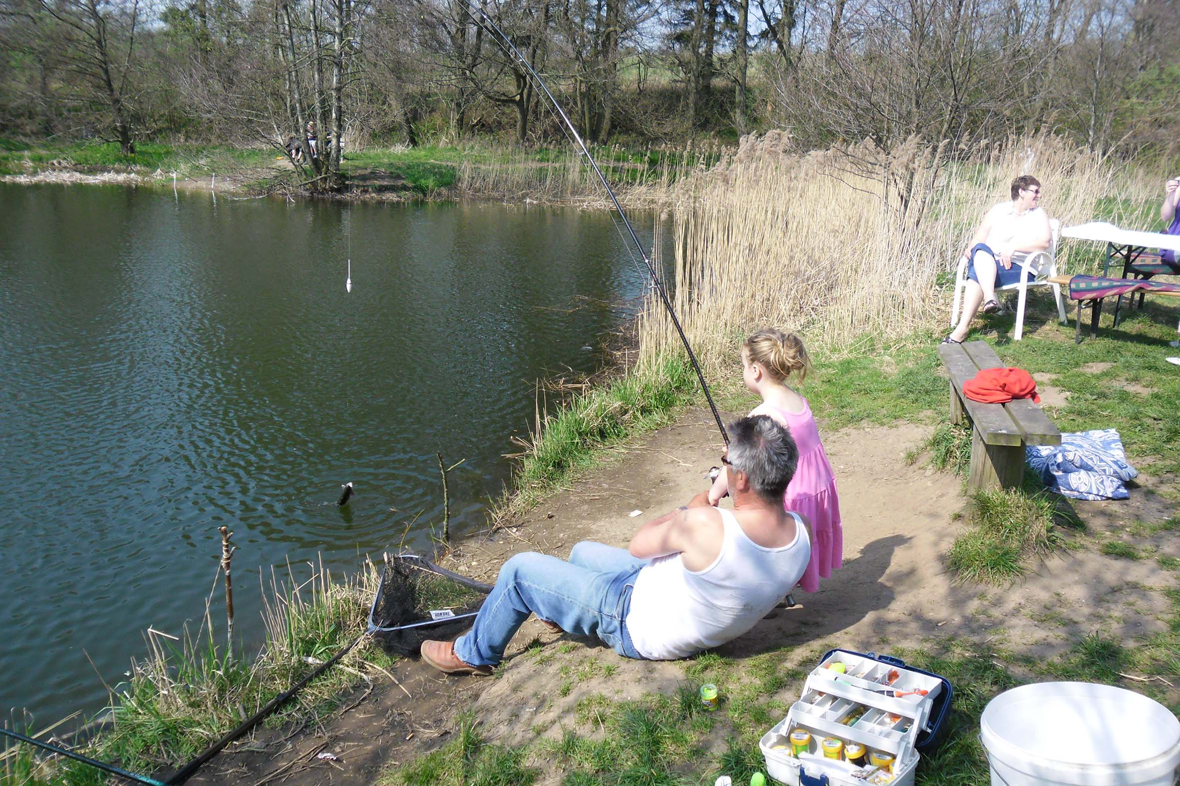 SAM_0218_BedstefarPigeFangerfisk