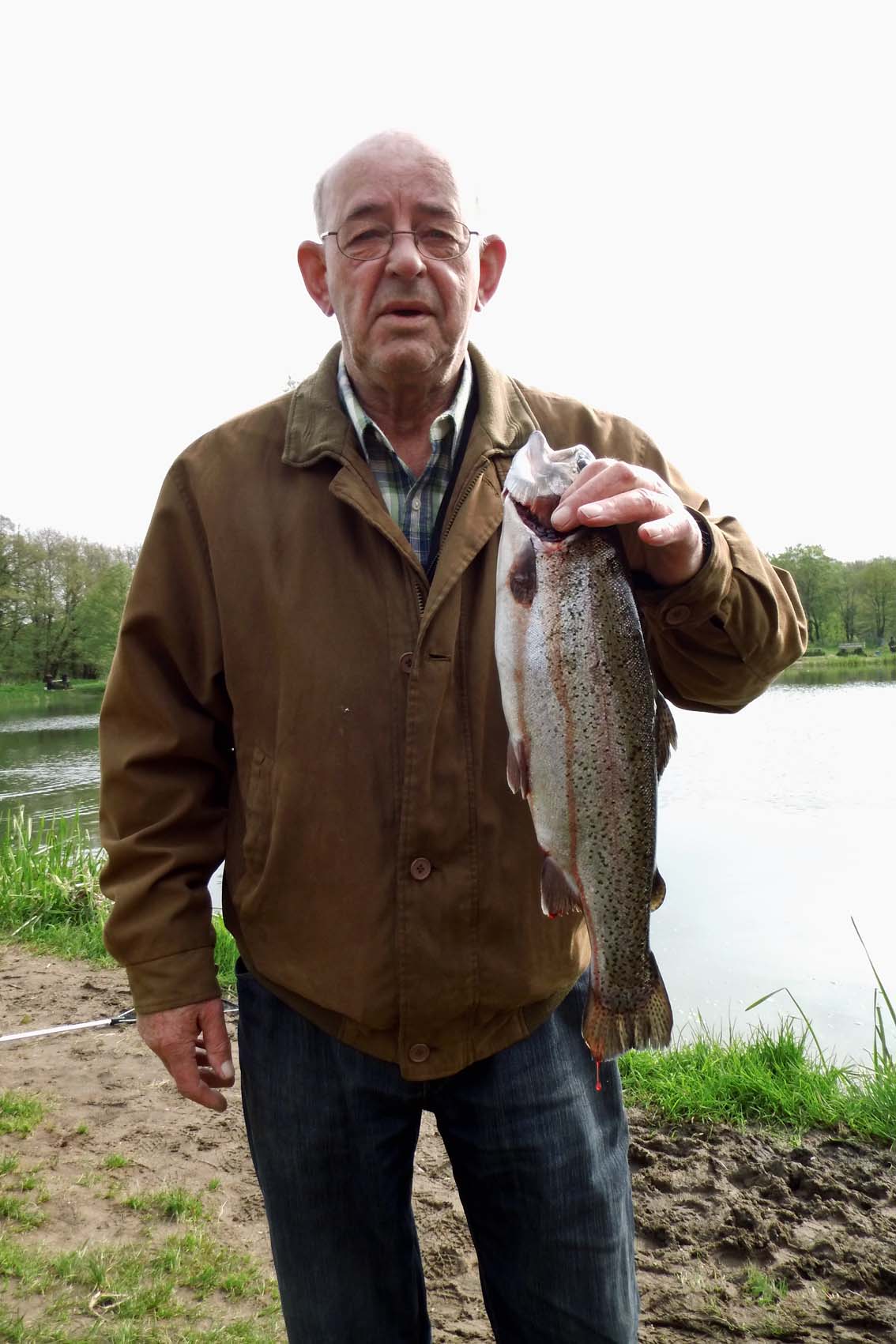 18maj_DSCI0080_Paenfisk